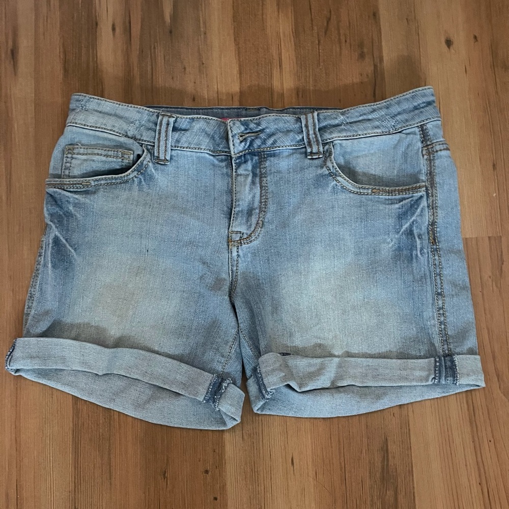 Tinseltown denim shorts